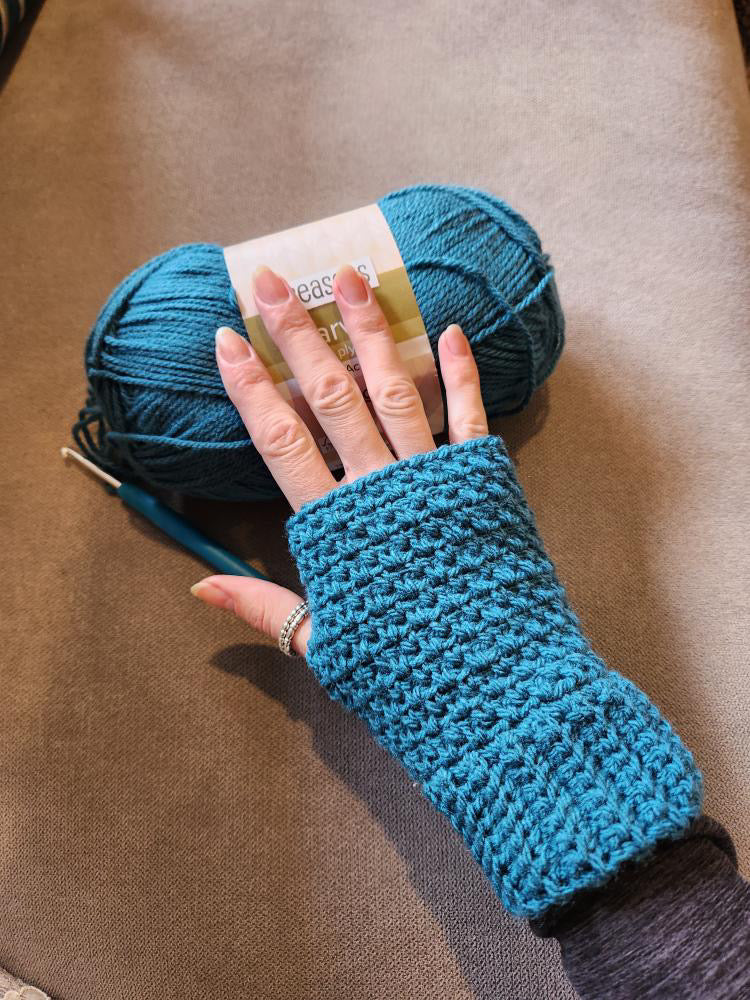PDF Pattern- Ember Fingerless Gloves