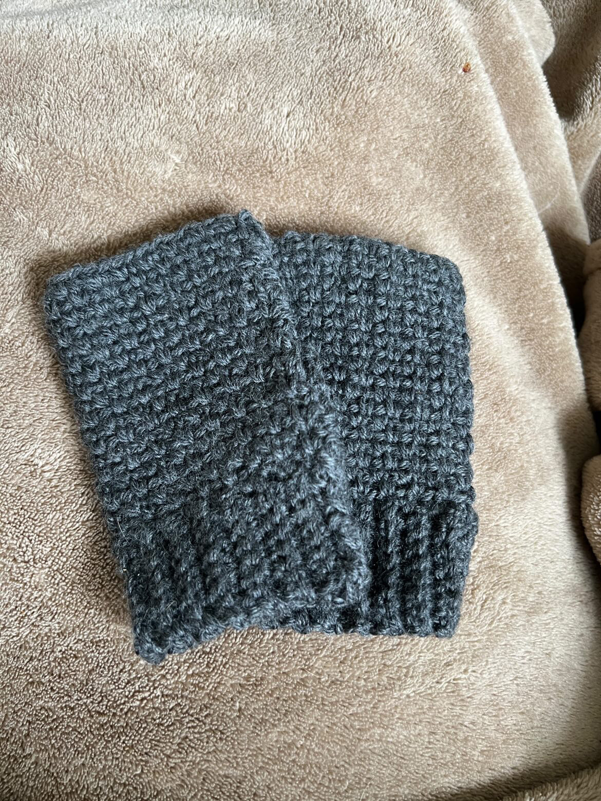 PDF Pattern- Ember Fingerless Gloves