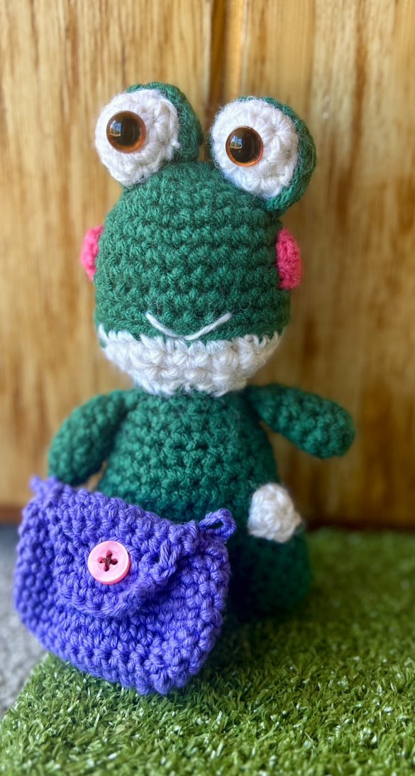 PDF Pattern - Ivy the Frog
