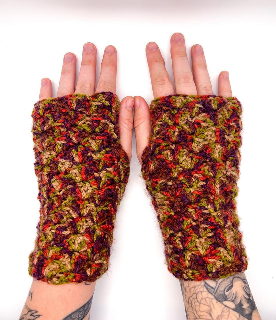 PDF Pattern - Fern Fingerless Gloves